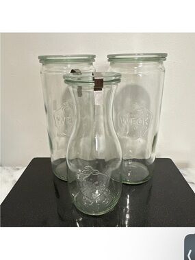 WECK Jars Set 2- 1L Cylinder Jars 1040'W/Glass Lids No
Gasket no Clamps +1 Jug